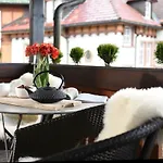Der Hirschen Hotel 3*
