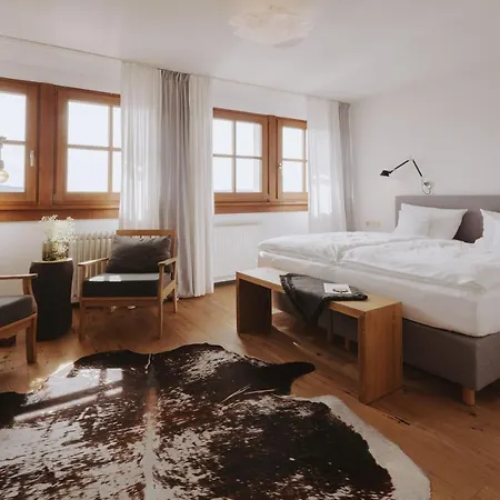 Der Hirschen Sankt Märgen