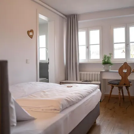 Hotel Der Hirschen Sankt Märgen