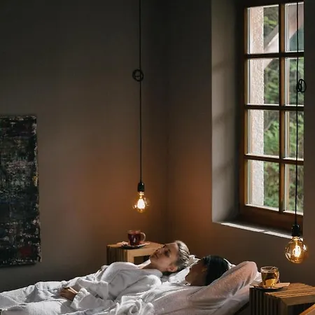 Hotel Der Hirschen 3*
