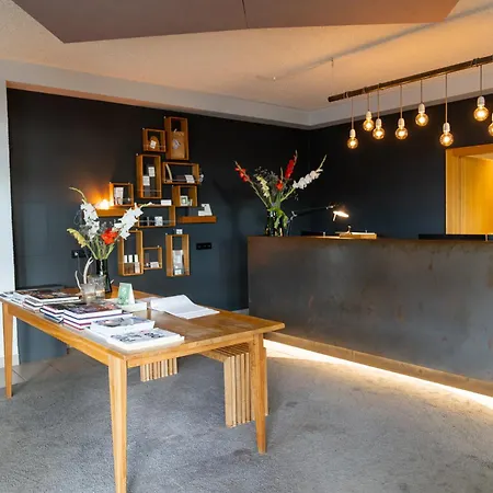 Der Hirschen 3* 상트마르겐