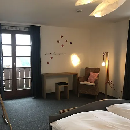 Der Hirschen 3* 상트마르겐