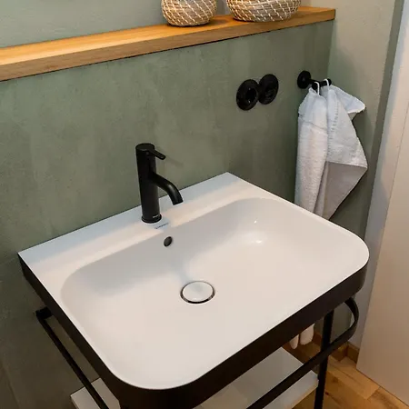 Der Hirschen Ξενοδοχείο 3*