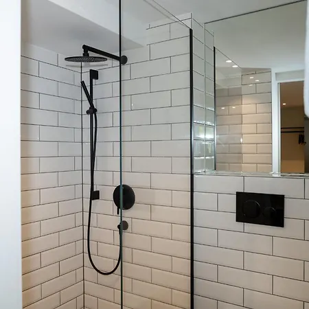 Der Hirschen Ξενοδοχείο 3*