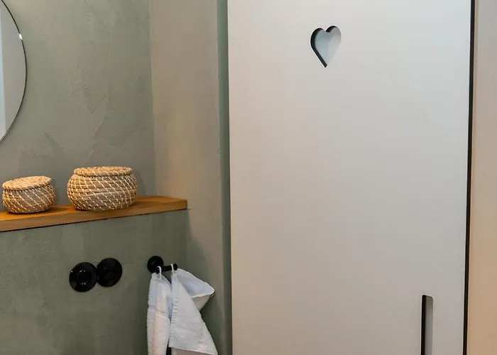 Hotel Der Hirschen 3*